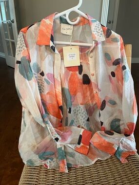 Easy Clothes - Colorful Abstract Print Button-Up